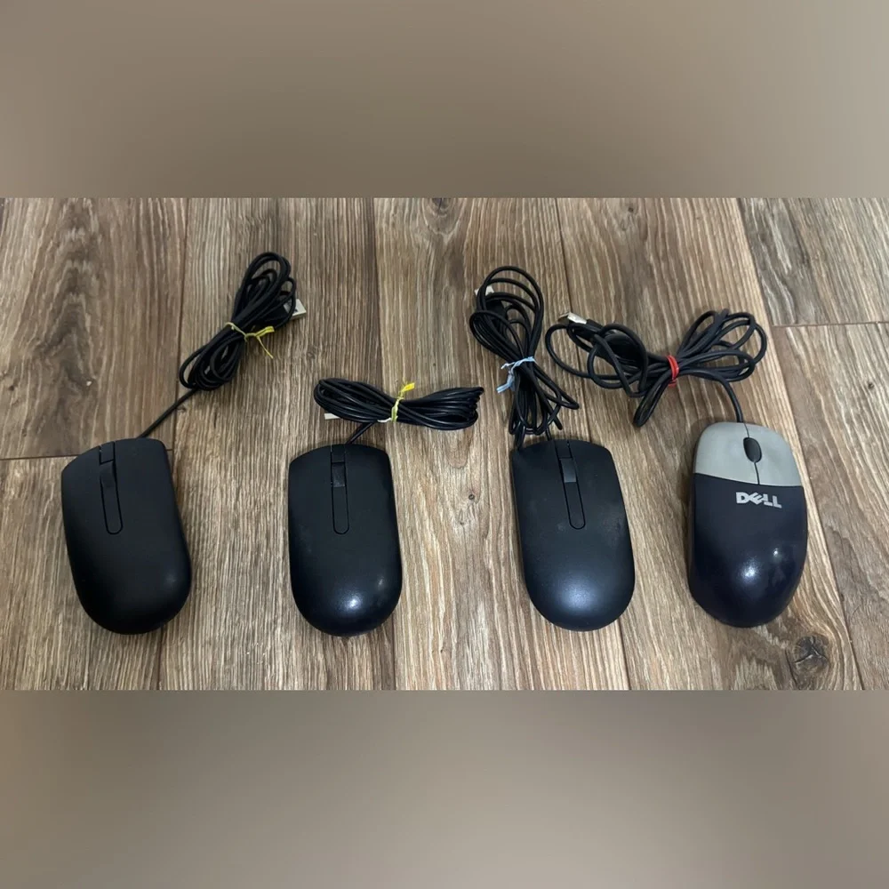Black Wired Computer Mouse
